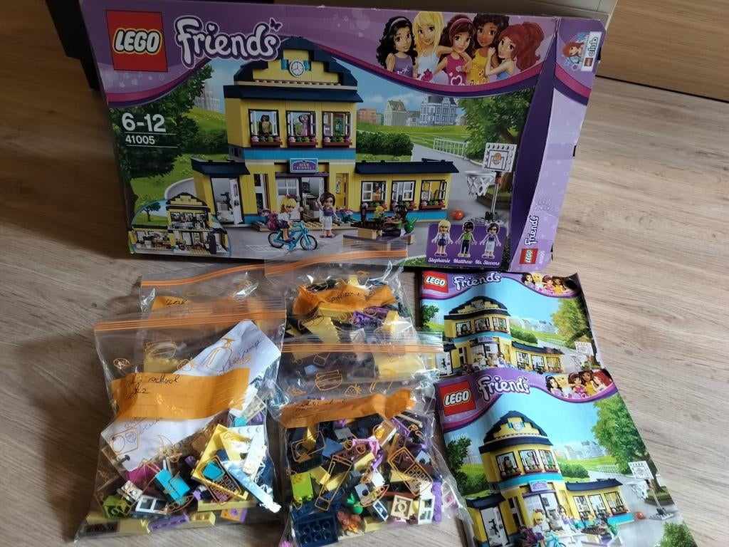 School, Ophalen, Zo goed als nieuw, Complete set