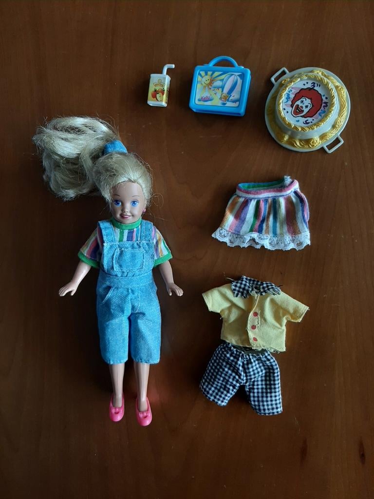 Stacy : kleine zus van Barbie., Ophalen of Verzenden, Zo goed als nieuw, Barbie