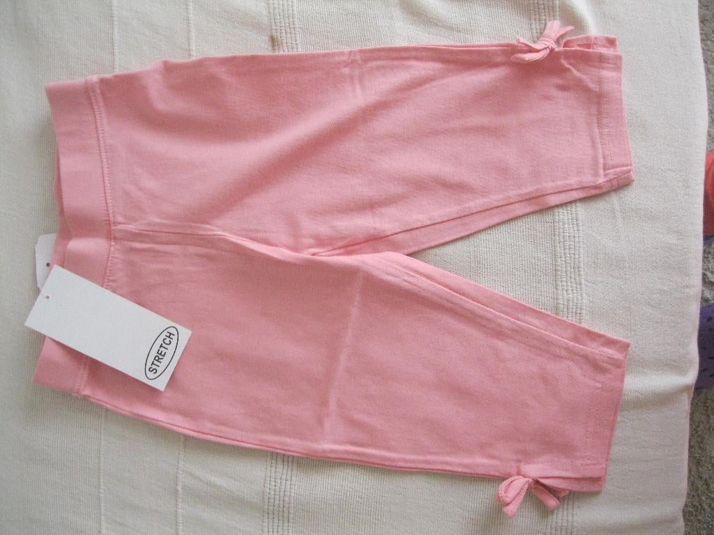 Legging neuf rose 3/4 104-110, Enlèvement ou Envoi, Neuf, Fille, Autres types