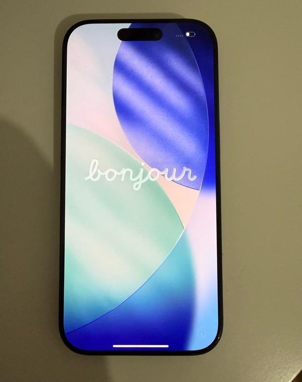 iPhone 16 – 128 Go – 96% batterie – Protégé + 2 coques, Enlèvement ou Envoi, Noir, IPhone 16