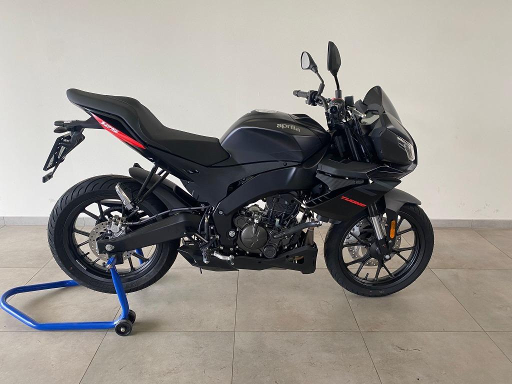 Aprilia Tuono 125, Motoren, Motoren | Aprilia, Bedrijf, Naked bike, 11 kW of minder, 1 cilinder, Minimaal motorrijbewijs A1, ABS