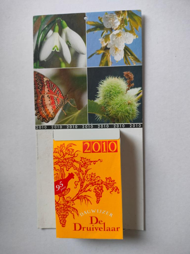 Kalender De druivelaar 2010, Diversen, Kalenders, Zo goed als nieuw, Dagkalender, Verzenden