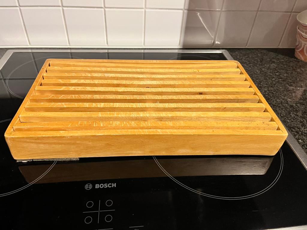 Planche à découper le pain, Enlèvement, Comme neuf