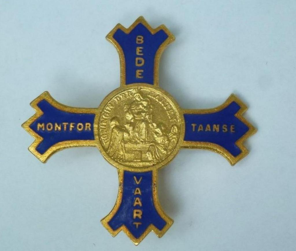 oud speldje vintage broche Montfortaanse bedevaart, Verzamelen, Ophalen of Verzenden, Zo goed als nieuw, Overige onderwerpen, Speldje of Pin