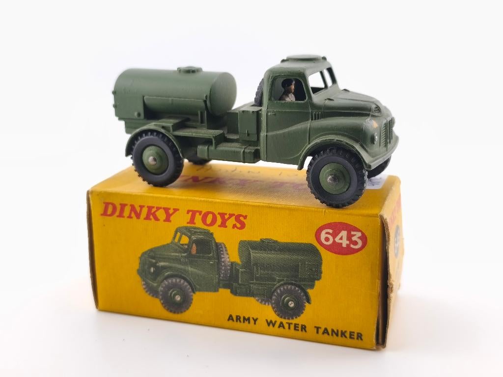 DINKY TOYS UK AUSTIN WATERTANK REF 643, Ophalen of Verzenden, Zo goed als nieuw, Bus of Vrachtwagen, Dinky Toys
