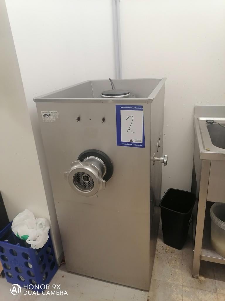 Hachoir professionnel, Enlèvement