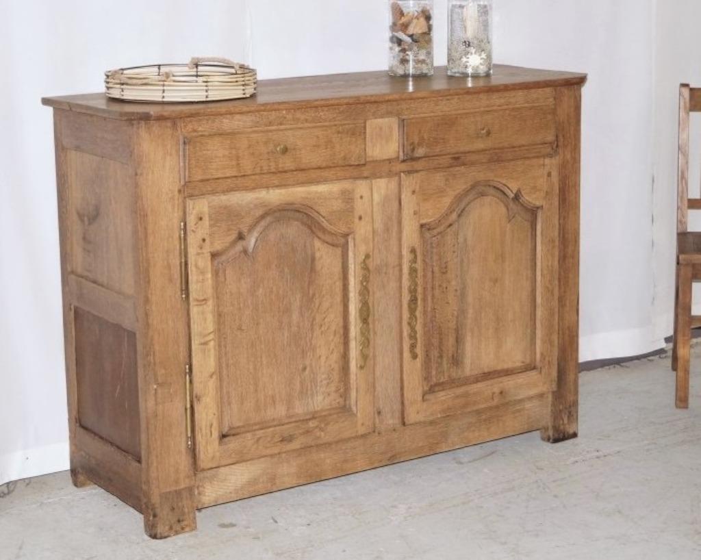buffet rustique ancien en chêne lourd L 136 H 99 P 49, Enlèvement