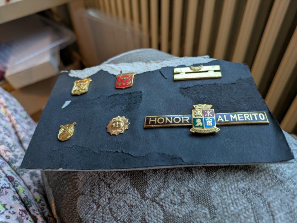 Ekuador kentekens leger, Ophalen of Verzenden, Landmacht, Embleem of Badge