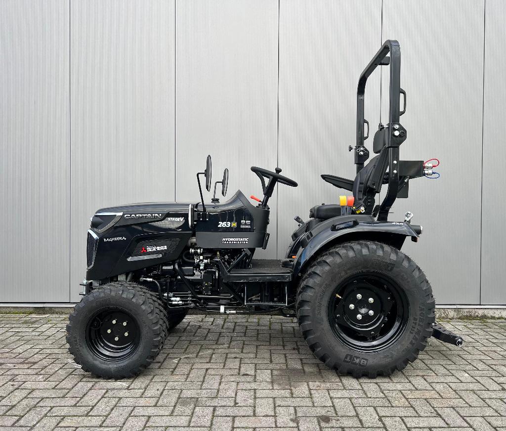 Captain 263 HST compact 25CV 3 groupes - levage de 900 kg, Articles professionnels, Agriculture | Tracteurs, Enlèvement ou Envoi