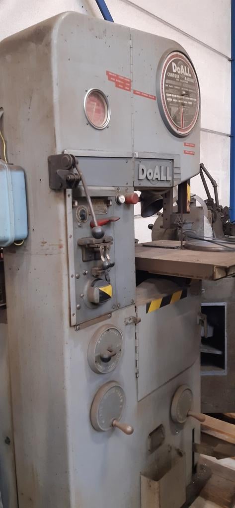 Doall contourzaagmachine/ industriële metaalzaag, Doe-het-zelf en Bouw, Gereedschap | Zaagmachines, Ophalen, Gebruikt