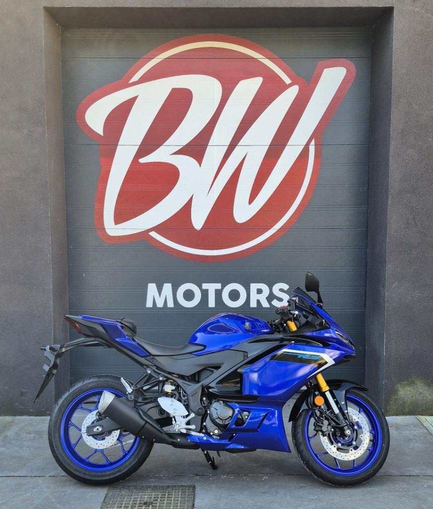 Yamaha R3 Icon Blue @ BW Motors Mechelen, 2 cilinders, 321 cc, Bedrijf, Super Sport