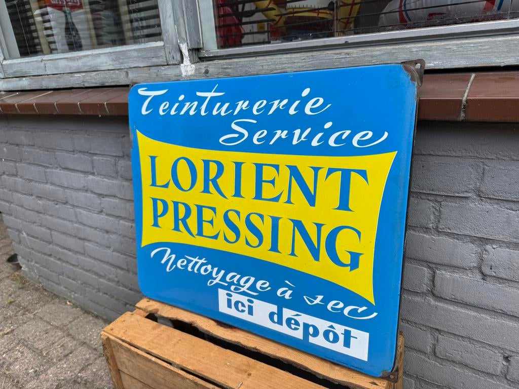 Lorient Pressing emaille reclamebord, Antiek en Kunst, Ophalen of Verzenden