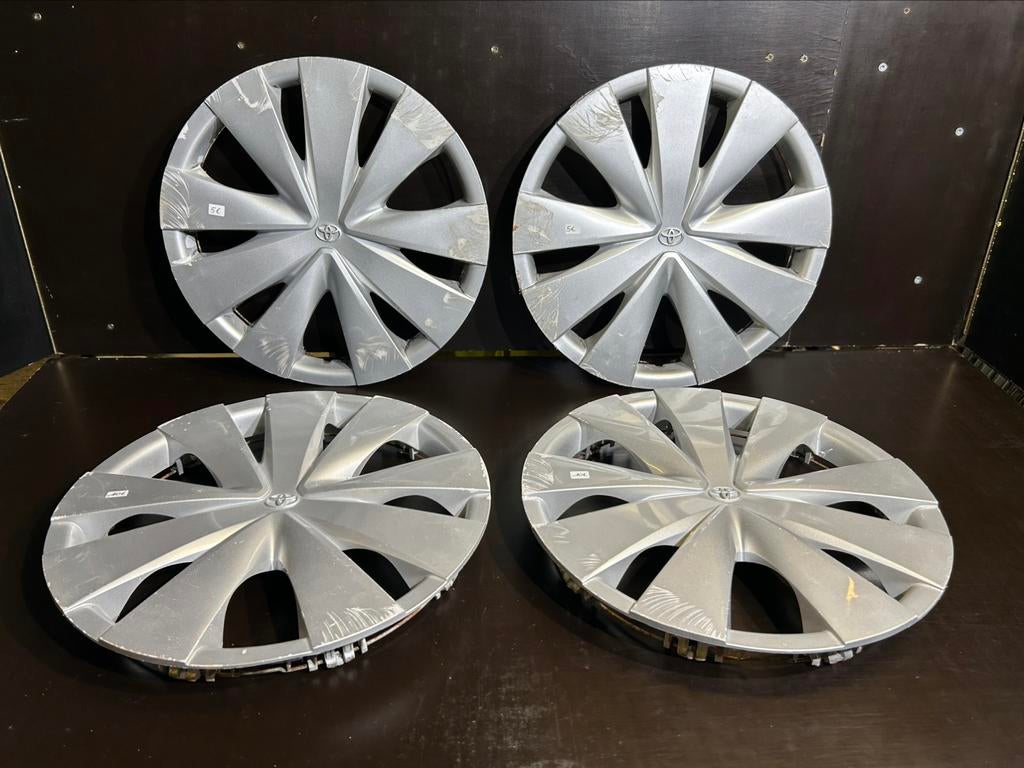 4 enjoliveurs Toyota aygo yaris 14", Autos : Divers, Enjoliveurs, Enlèvement ou Envoi, Utilisé