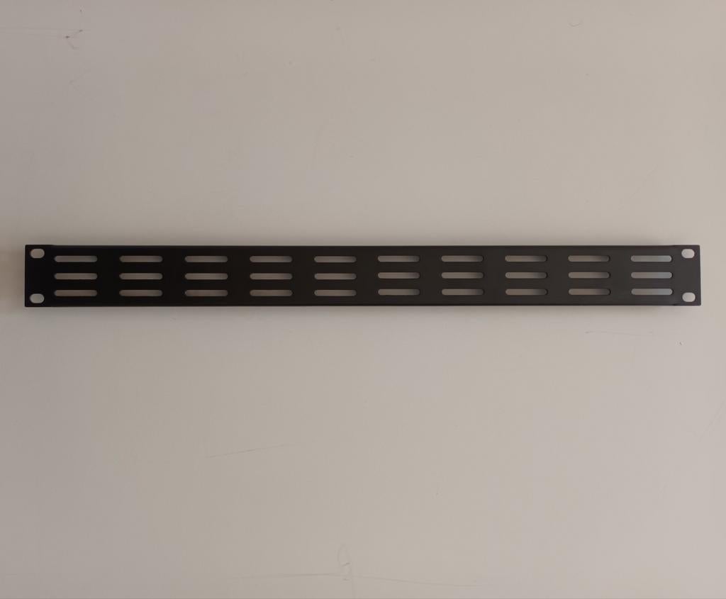 Adam Hall 87221VH Rack Plate 1U, Enlèvement ou Envoi, Comme neuf