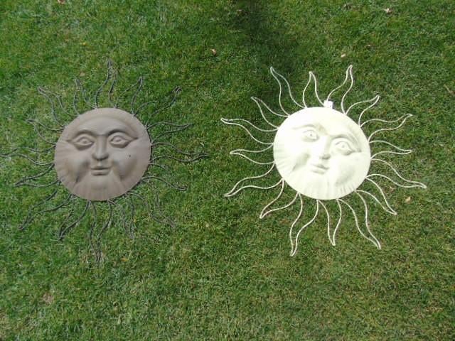soleil murale en fer forgé pat blanc-doré ou brun, Enlèvement ou Envoi, Neuf