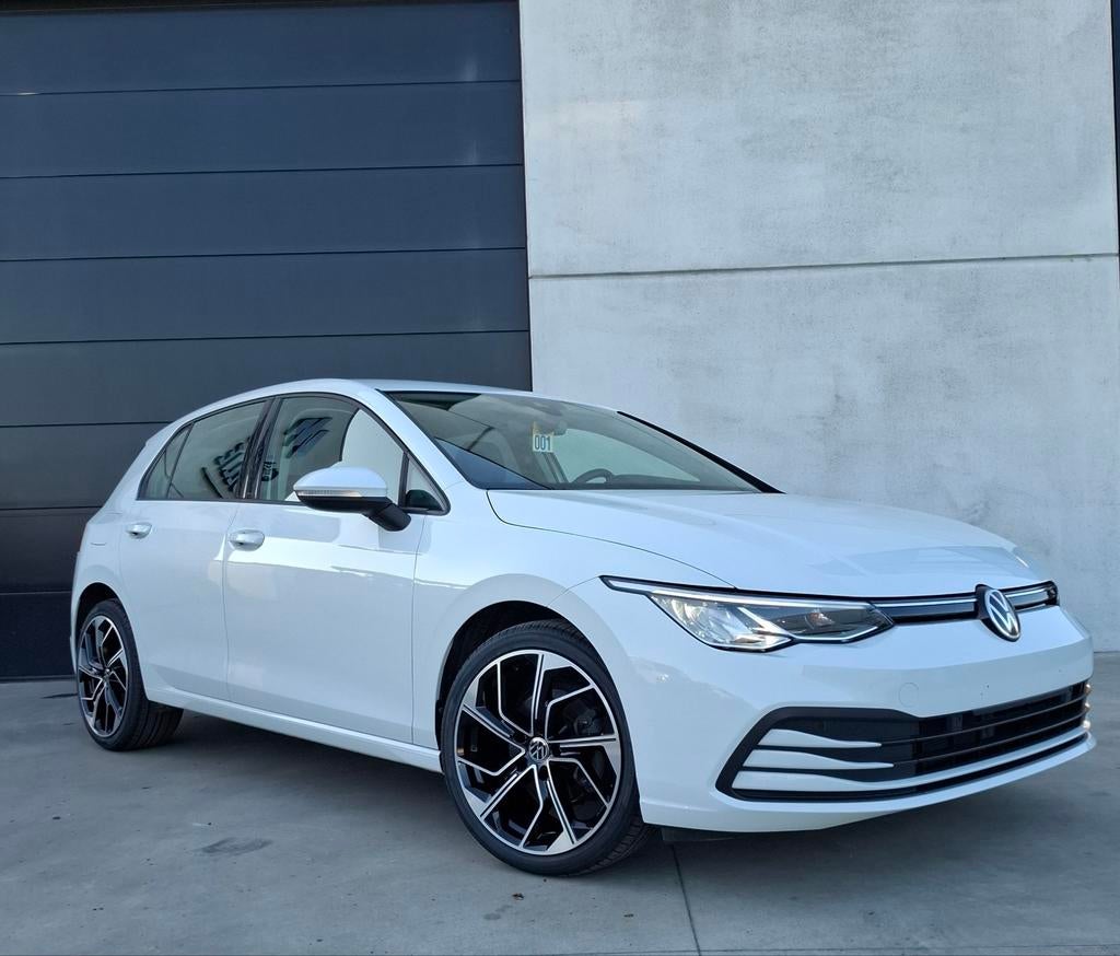 Volkswagen Golf 8 1.0 TSI Life, Voorwielaandrijving, Stof, Euro 6, Emergency brake assist