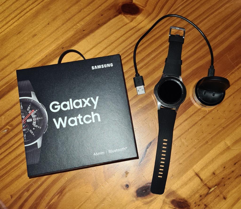 Samsung Galaxy Watch-smartwatch, Handtassen en Accessoires, Smartwatches, Verzenden, Samsung, Android, Gebruikt