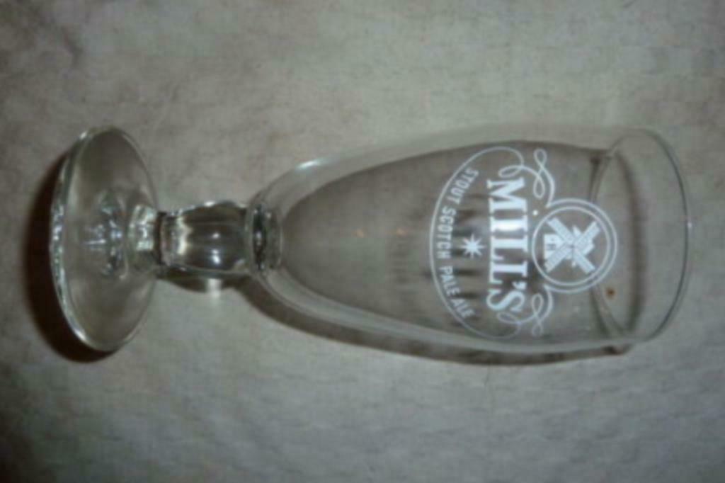 #D bier glas MILL 'S Stout Scotch Pale Ale 25cl Brij. Haacht, Enlèvement ou Envoi, Neuf, Verre à bière