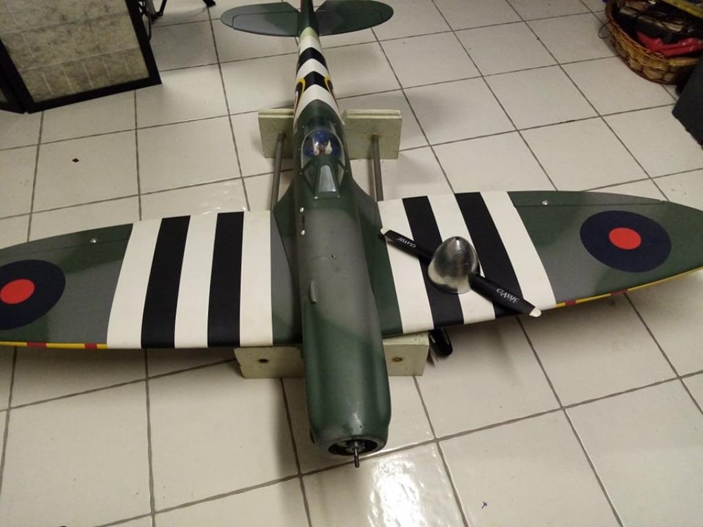 SPITFIRE Mk XIV   "NIEUW", Hobby en Vrije tijd, Ophalen, Nieuw, Nitro, RTF (Ready to Fly)