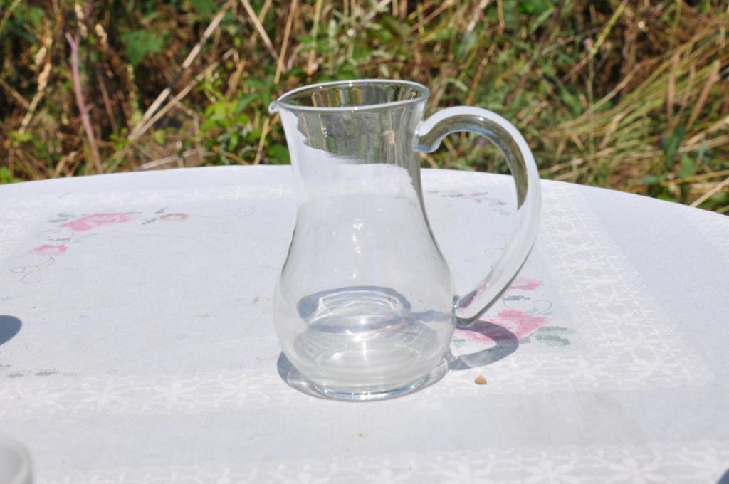 pichet a vin 1/4 litre en verre, Enlèvement ou Envoi
