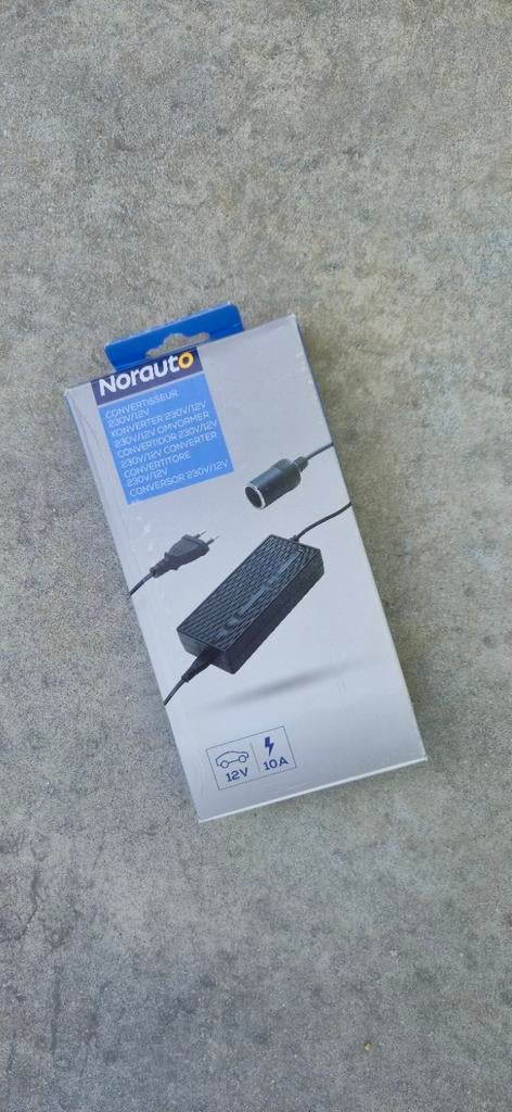 Omvormer 230V/12V, Ophalen, Zo goed als nieuw