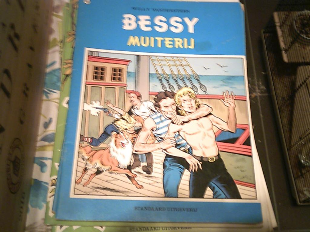 Bessy strips, Plusieurs BD, Enlèvement ou Envoi, Utilisé, Studio  Vandersteen
