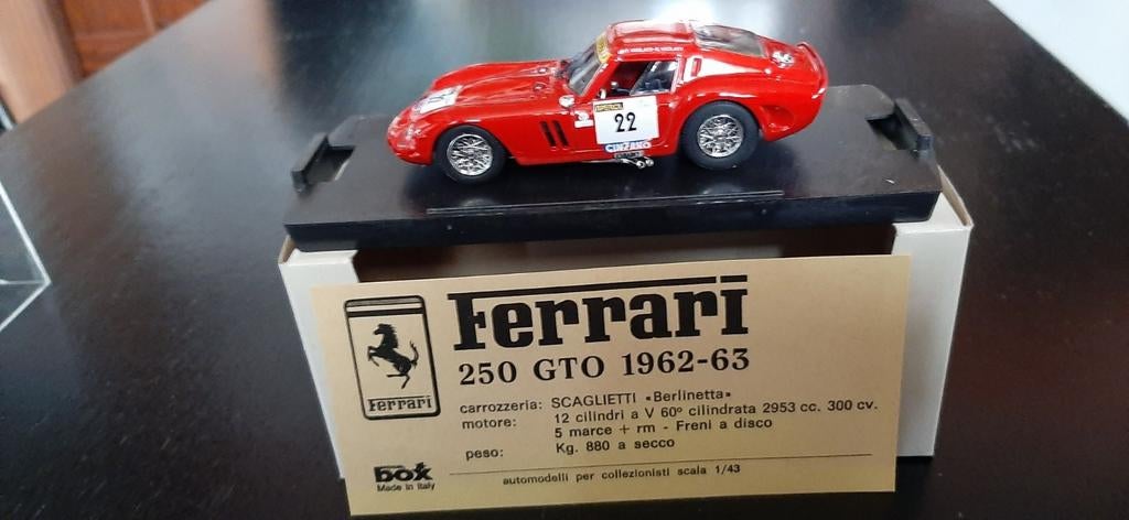 Ferrari 's Box en Bang, Enlèvement ou Envoi, Neuf