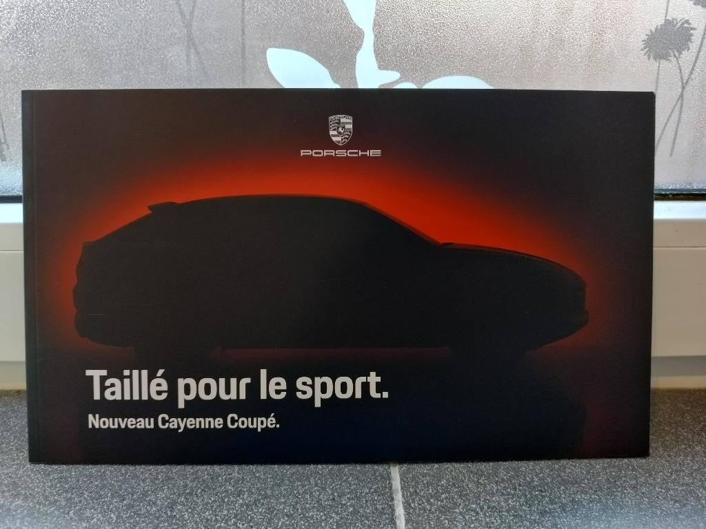 Livre Catalogue Brochure Porsche Cayenne coupé, Enlèvement ou Envoi, Comme neuf, Porsche