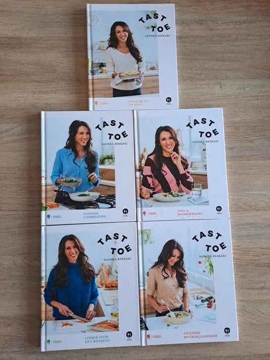 Tast toe., Hoofdgerechten, Ophalen of Verzenden, Zo goed als nieuw, Sandra Bekkari