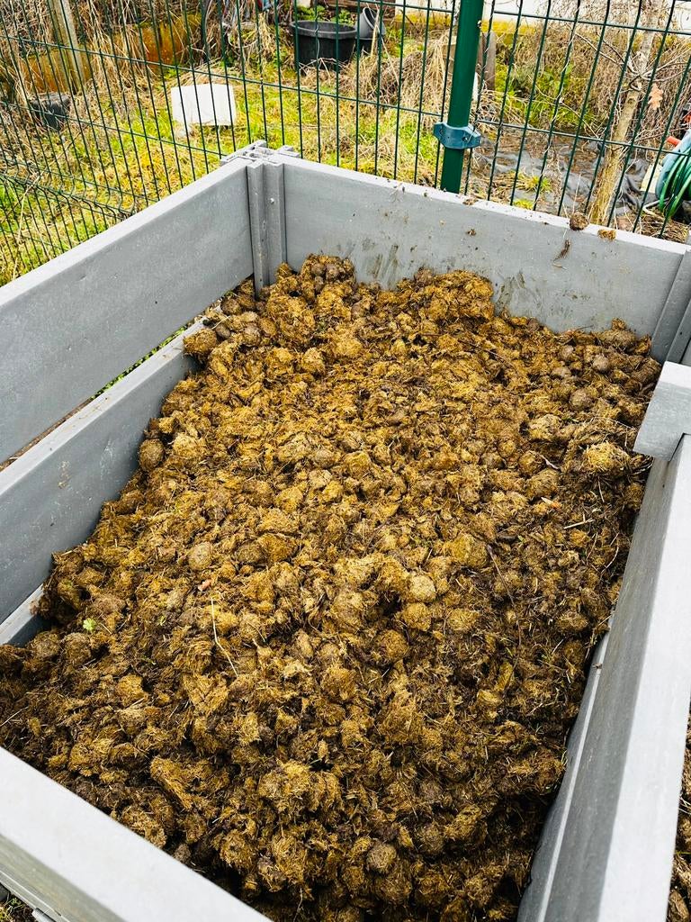 Paardenmest makkelijk bereikbaar, Tuin en Terras, Aarde en Mest, Ophalen
