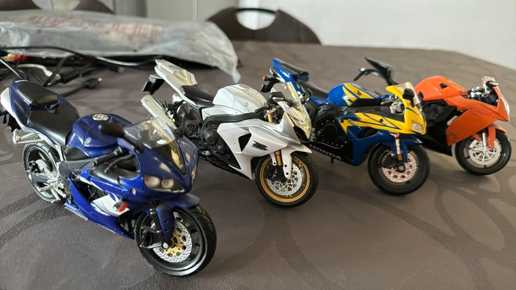 Die Cast model moto- diverse modellen, Motoren, Ophalen of Verzenden