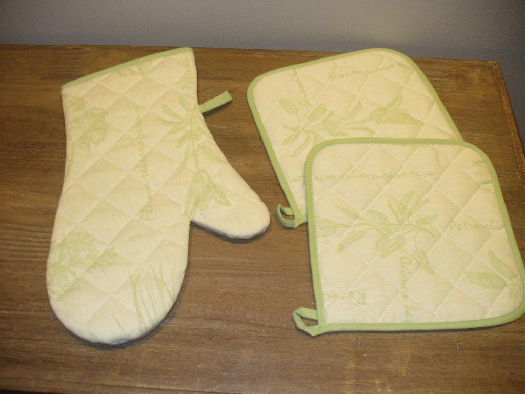 Nieuw!! Setje ovenwant+lapjes Santens, Ophalen of Verzenden, Nieuw, Groen, Overige typen