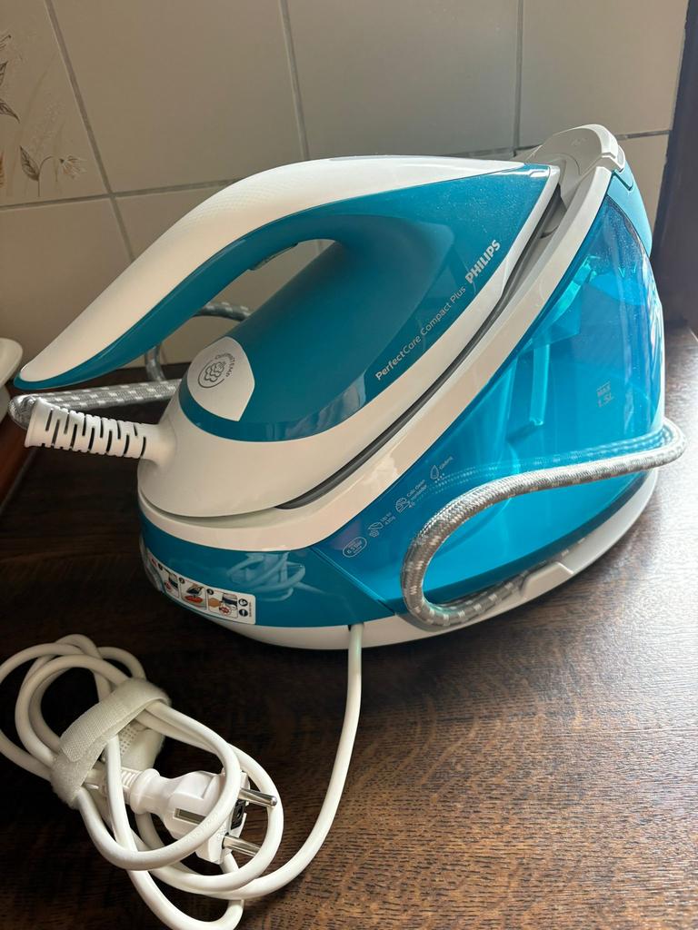 Philips Perfectcare stoomstrijkijzer in nieuwstaat, Elektronische apparatuur, Strijkijzers en Strijkplanken, Ophalen, Zo goed als nieuw