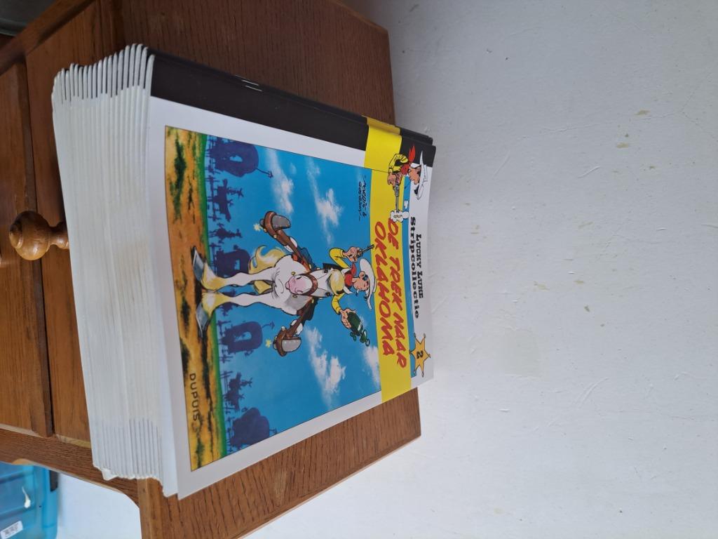 23 strips Lucky Luke, Ophalen of Verzenden, Nieuw