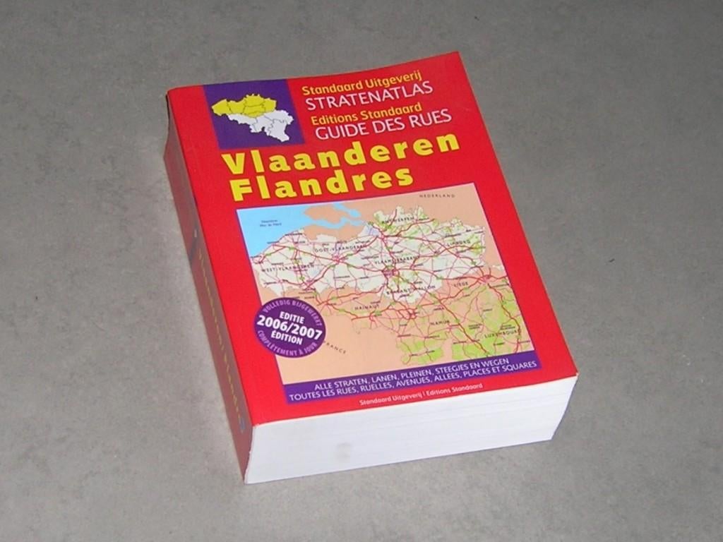 Stratenatlas Vlaanderen, Boeken, Atlassen en Landkaarten, Overige atlassen, Ophalen of Verzenden, Zo goed als nieuw, België
