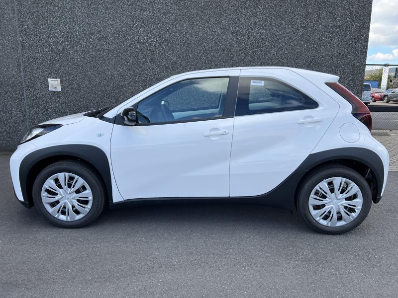 Toyota Aygo X 1.0 MT Play, Auto's, 72 pk, Wit, Handgeschakeld, 5 deurs