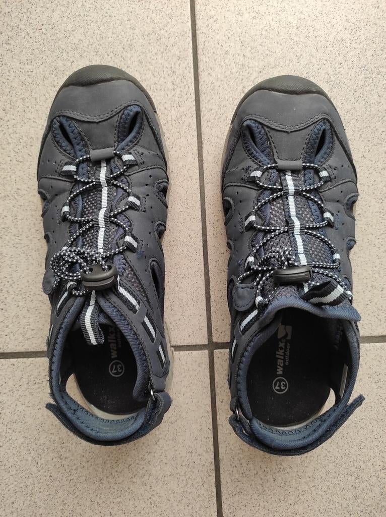 Wandelschoenen/ sandalen , donkerblauw, Ophalen, Zo goed als nieuw