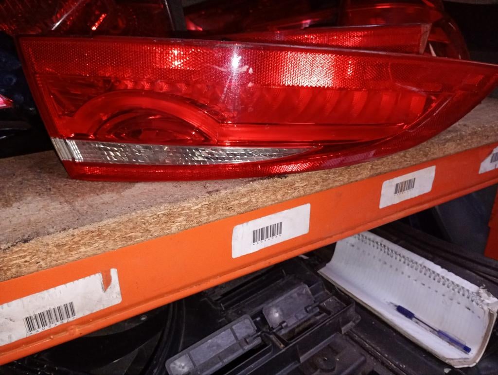 Audi Q3, Ophalen, Achter, Audi