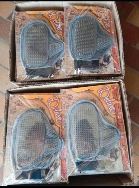 Lot de 48 gants de brossage "Deluxe" pour chiens. Neufs !, Enlèvement ou Envoi, Neuf