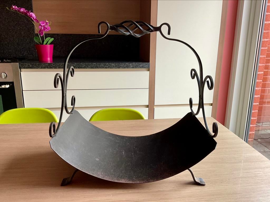 Porte buches / panier à buches en fonte vintage, Maison & Meubles, Enlèvement, Utilisé