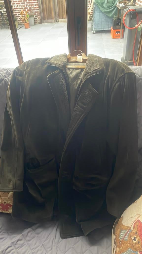 Veste d'hiver taille 56 daim, Vêtements | Hommes, Vestes | Hiver, Enlèvement ou Envoi, Comme neuf, Taille 56/58 (XL)