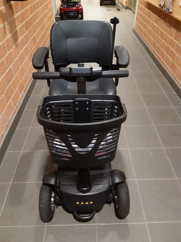 scooter Vivo + , zwart, Life and Mobility, 10 km/h ou moins, 15 km ou moins, Comme neuf