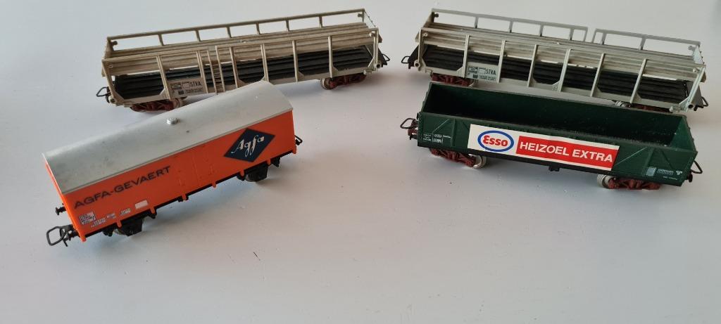 jouef  4 wagons, Ophalen of Verzenden, Jouef