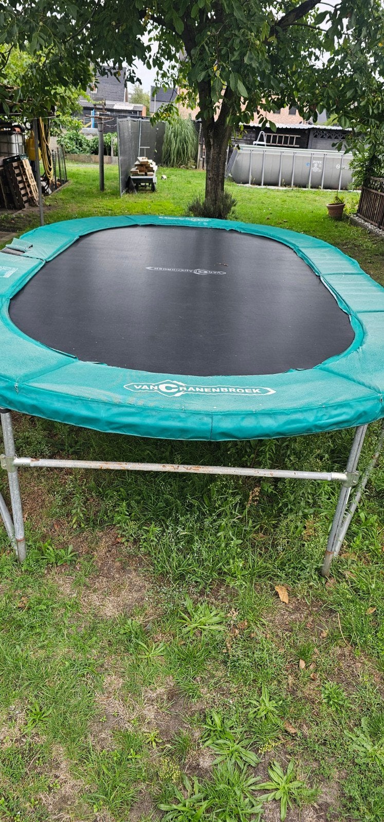 Trampoline, Enfants & Bébés, Jouets | Extérieur | Trampolines, Enlèvement, Utilisé