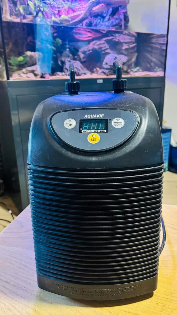 Refroidisseur d’eau AQUAVIE ICE 400 – Groupe froid pour aqua, Animaux & Accessoires, Poissons | Aquariums & Accessoires, Comme neuf