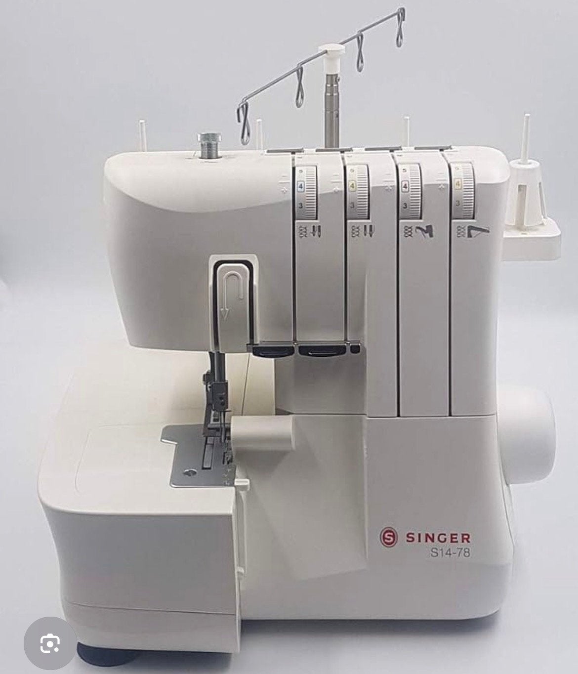 SINGER S14-78 Overlock, Hobby en Vrije tijd, Naaimachines en Toebehoren, Ophalen, Zo goed als nieuw, Lockmachine, Singer