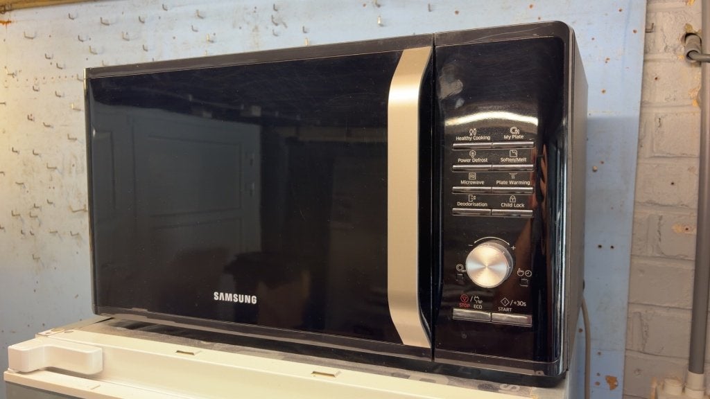 Micro-ondes Samsung - négociable, Enlèvement, Utilisé, Micro-ondes, Plaque tournante