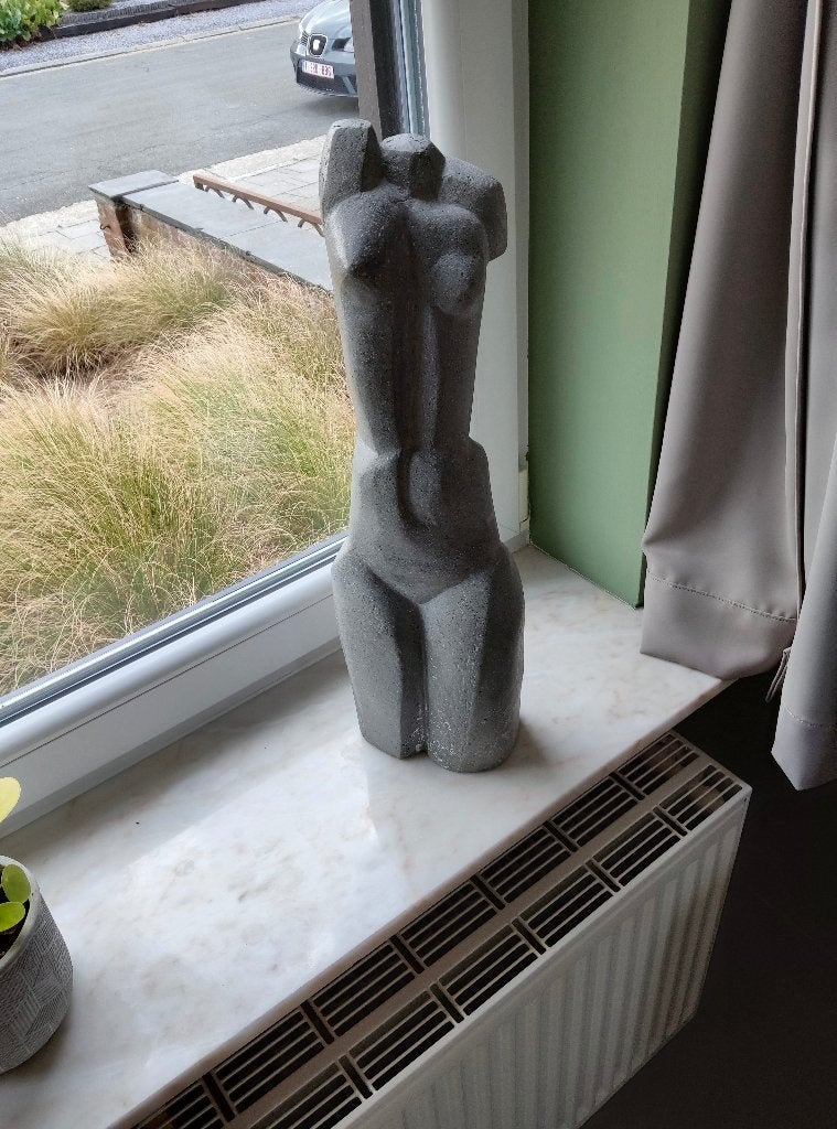Stenen beeld, Antiek en Kunst, Ophalen, Handgemaakt, Beeld, Vrouw