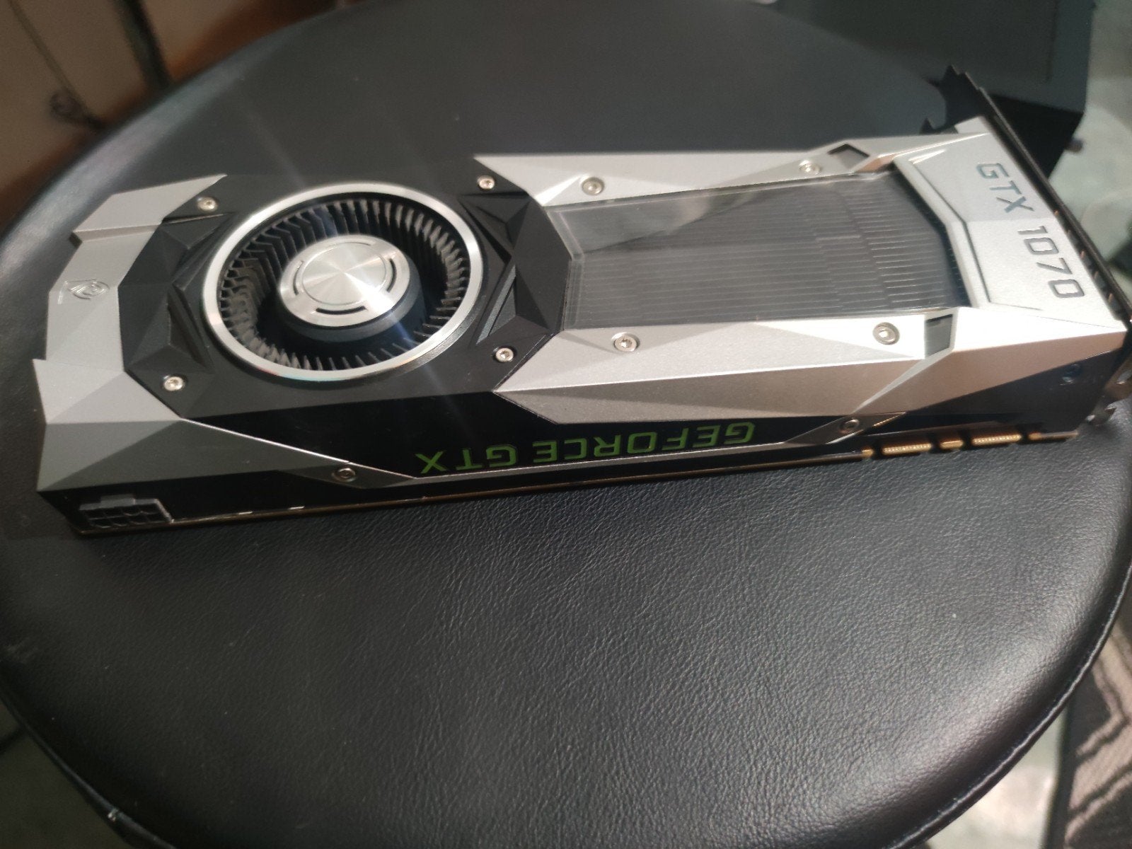 NVIDIA GeForce GTX 1070 Founders Edition 8 Go GDDR5, HDMI, GDDR5, Enlèvement, Utilisé