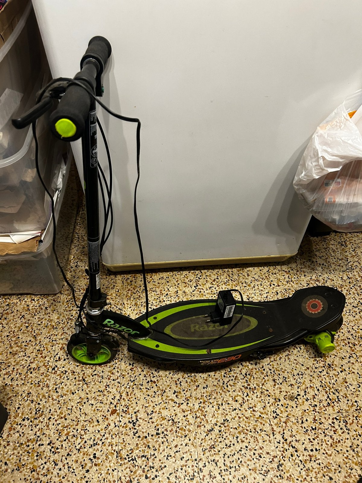 Razor elektrische scooter voor kinderen, Fietsen en Brommers, Ophalen, Zo goed als nieuw